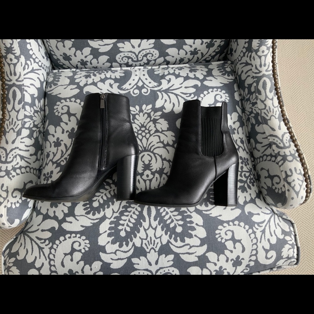 Kenneth Cole Ankle Boots